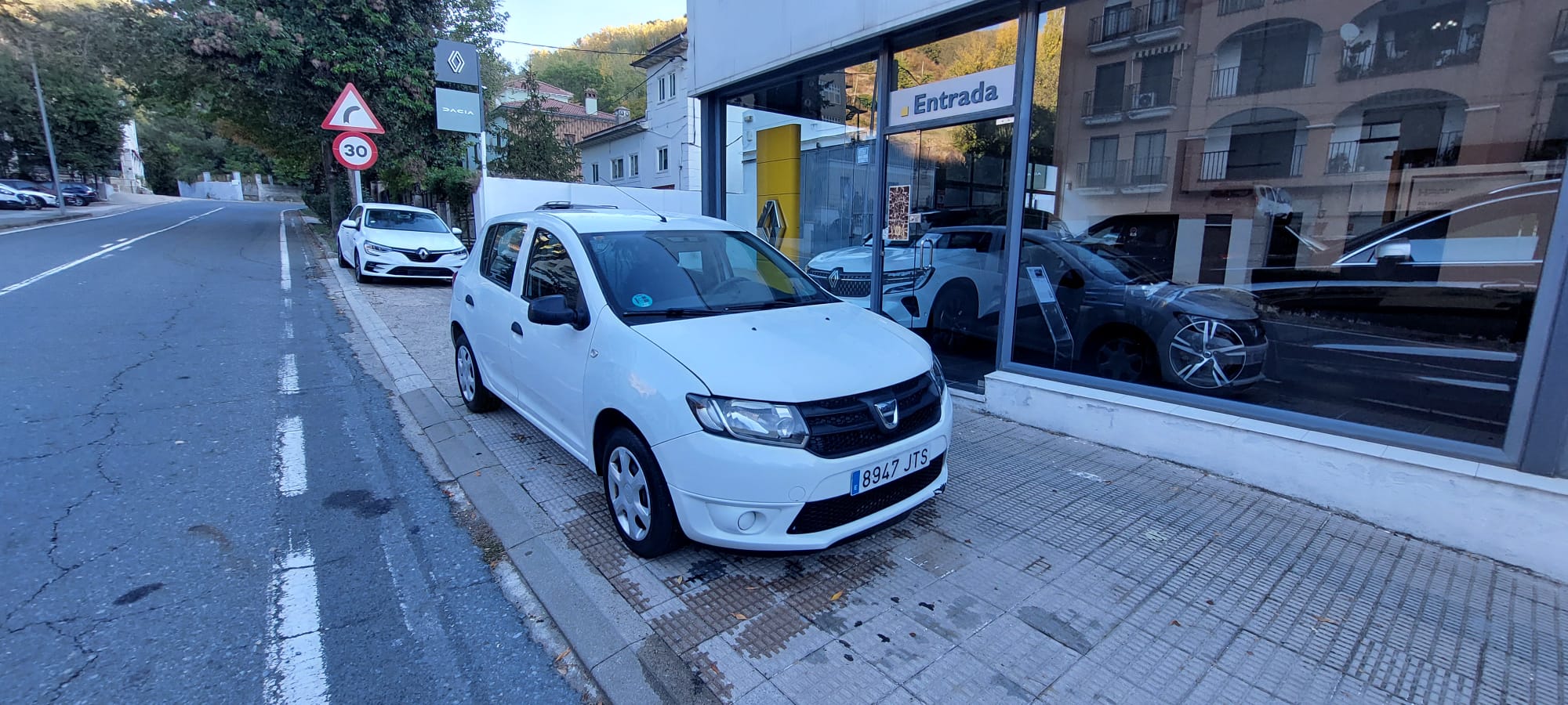 Dacia Sandero 1.2 GASOLINA foto 3